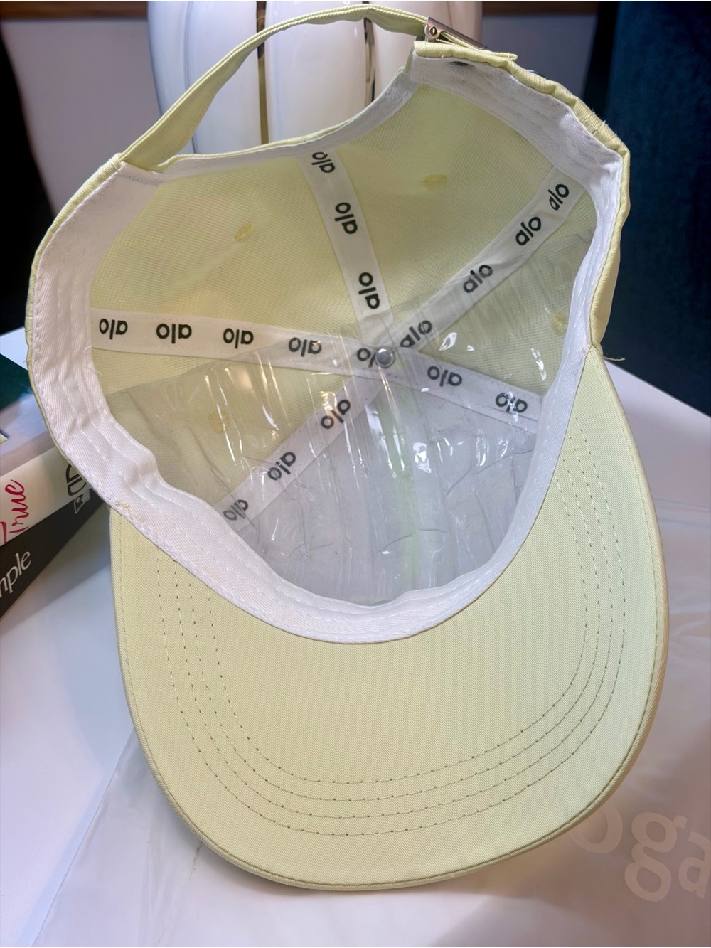 ALO Yoga Yellow/Green Embroidered Logo Baseball Cap - Picture 5 of 13